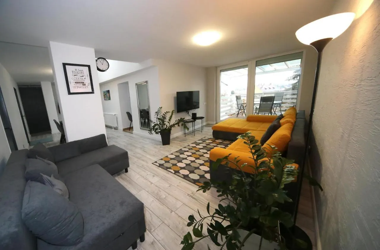 Etoile Apartman Eger